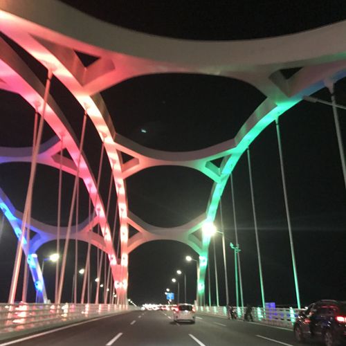 汕头网红桥 由于灯光原因才有这名字吧?