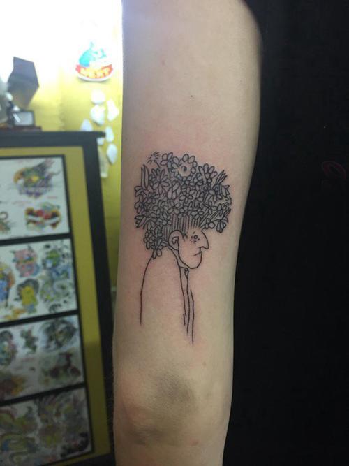 人物肖像纹身 女生手臂上人物纹身图案