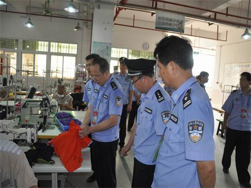 岑溪市公安局组织监管民警到梧州监狱交流学习