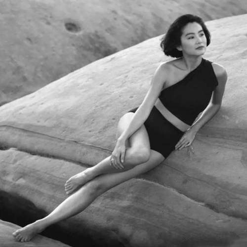 顶级港星也有颜值bug林青霞三白眼王祖贤嘴凸完全不影响美貌