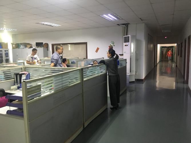 龙华油松富士康附近高新园区新出楼上精装修厂房实际面积出租