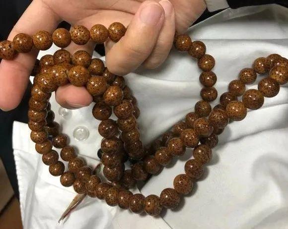 星月菩提色差如何后期爆发包浆浓厚?