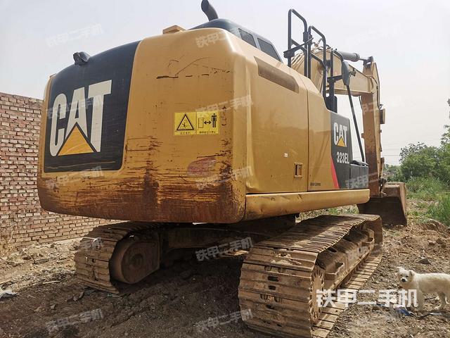 卡特彼勒320e挖掘机