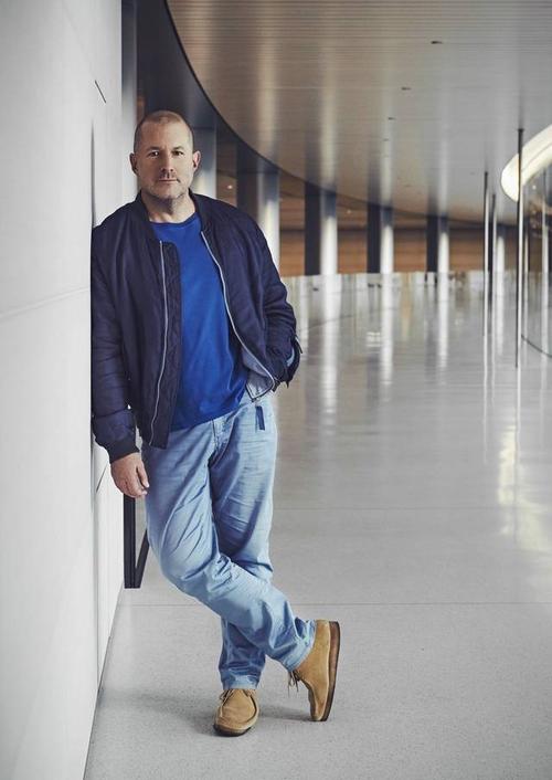 jonathan ive