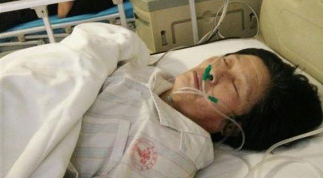 母亲生病住院,和女儿要4万,女儿拒不出钱,原因让人感叹