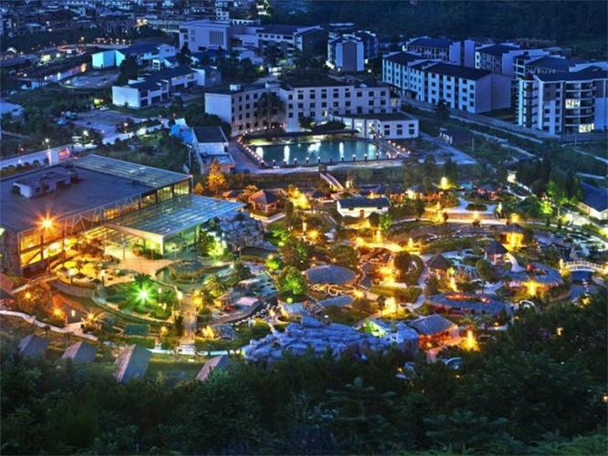 安远县,江西省赣州市辖县,位于江西省南部,地理坐标为北纬24°52′18