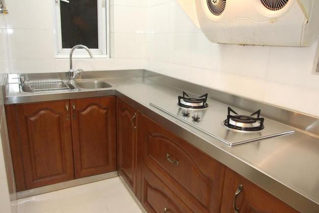 不锈钢厨房台面到底好不好过来人的大实话感觉有点香