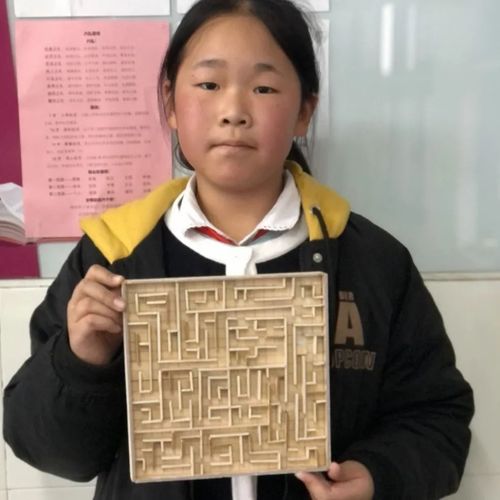 手工做迷宫育红新讯玩转迷宫其乐无穷育红有个木工坊