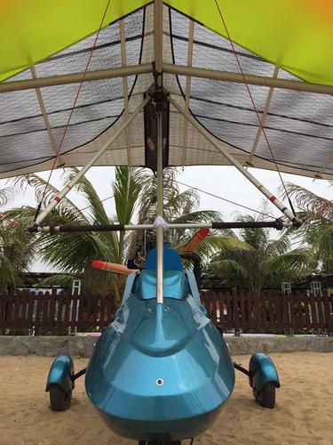 不难,动力三角翼和80米沙滩跑道,可