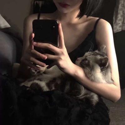 锁骨妩媚社会女头像