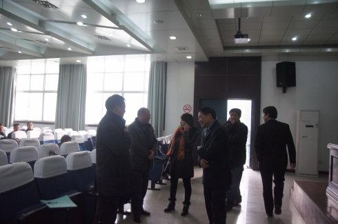 与华师大教育学院院长涂艳国教授,武汉二桥中学张金豹校长交流