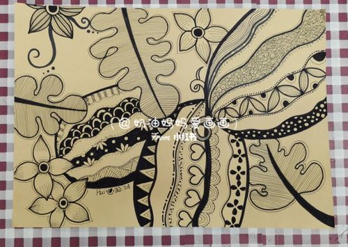 线描画《大西瓜》_西瓜_线描_夏天去哪玩_潮流_潮流艺术_潮流插画