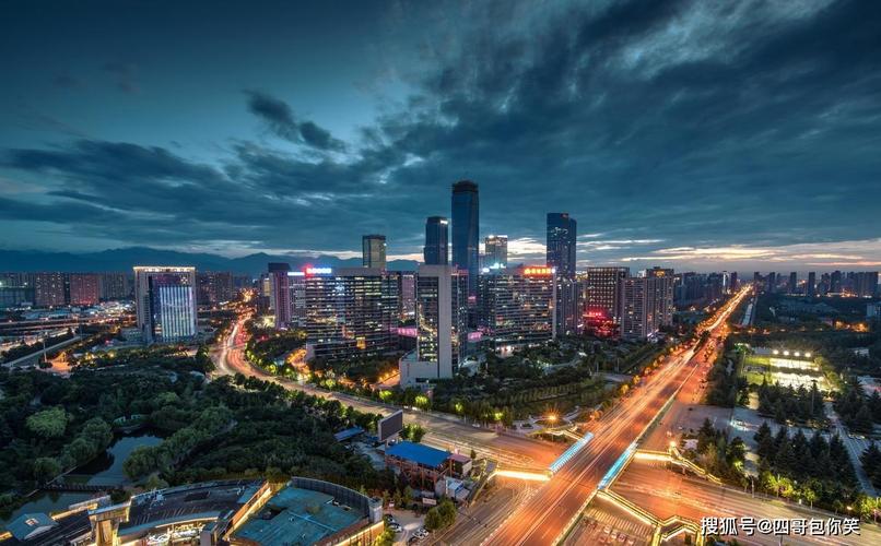 原创疫情之下西安的夜景寂静而美好