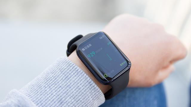 最美的安卓智能手表oppowatch美图欣赏