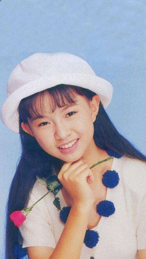 中国台湾甜歌皇后_卓依婷