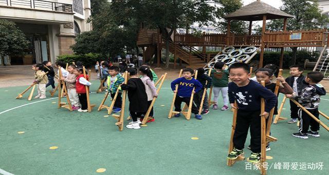 踩高跷活动目标是 1.