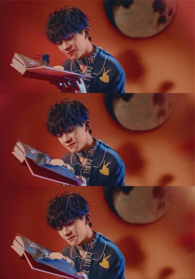 易烊千玺 #tfboys 野兽派代言人 高   帅气