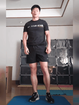 苏炳添发起挑战冲上热搜第一网友费鸡蛋更费腿