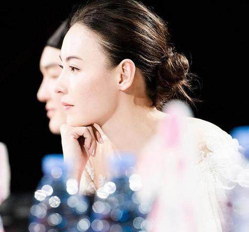 明星 正文 怎样?是不是发现了张柏芝的侧颜比正面好看?