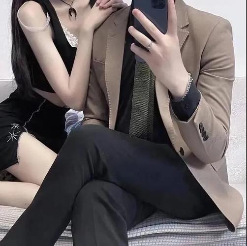 超甜的情侣头像