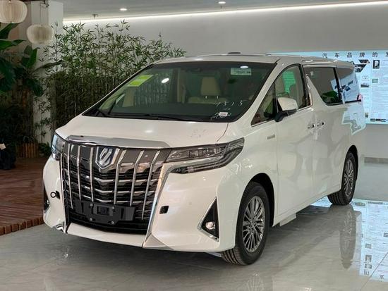 21款丰田埃尔法国六现车颜色齐全可按揭