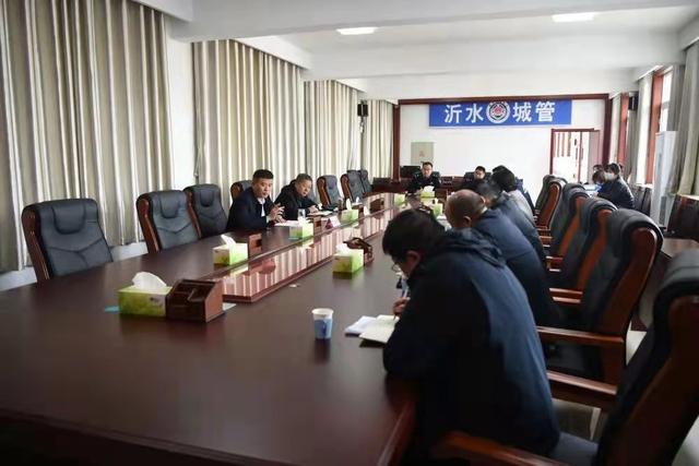县政府副县长王海滨出席会议并讲话.