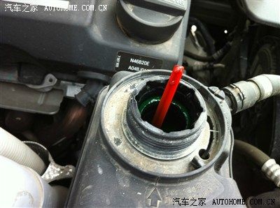 oooo车上放机油,我的宝马车放冷却液:老林在吗?这是什么问题