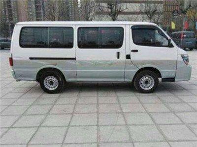 金杯面包车保险丝在哪里金杯面包车点烟器保险在哪里