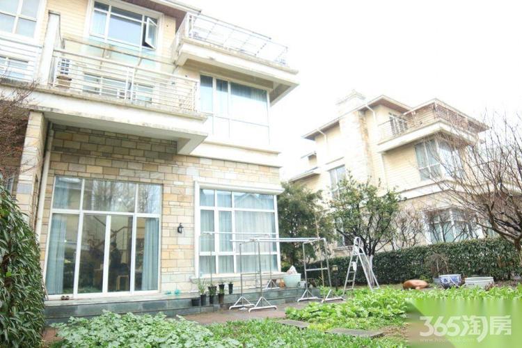 瑞景文华双拼别墅 户型方正 院子300平方 景观房 价格美丽