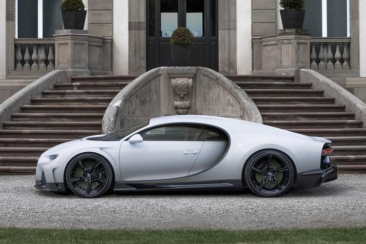 布加迪chiron super sport全球亮相,奢华与速度的典范
