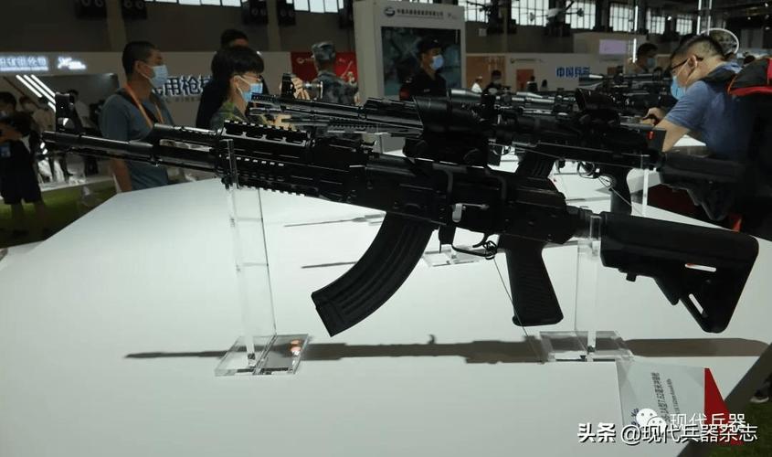 中国兵器装备集团有限公司在本届航展上展示了完整的轻武器装备体系