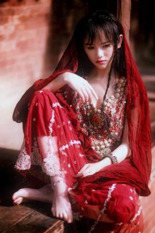 南笙图片↖↖伤一个人,一伤就是一生.别一个人,一别就