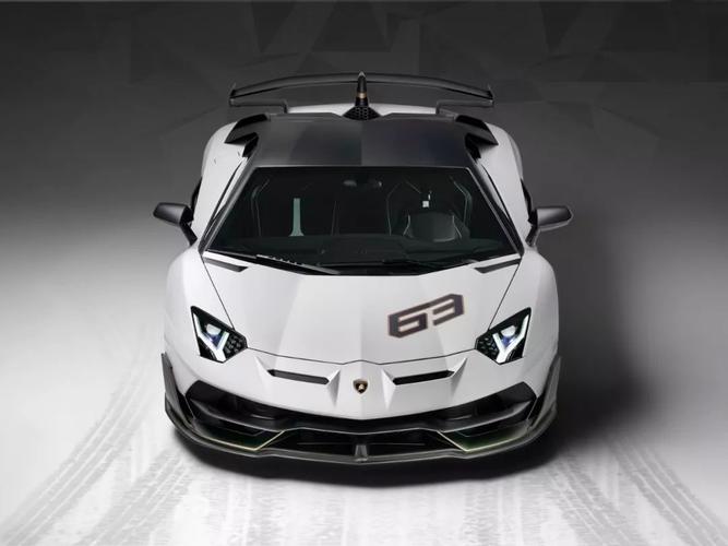 兰博基尼aventador svj刷新量产车纽北纪录:6分44秒97