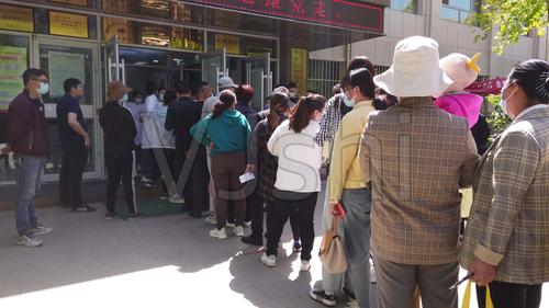 戴口罩排队_3840x2160_高清视频素材下载(编号:)_实拍