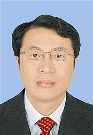  /p> p>现任广东省委常委