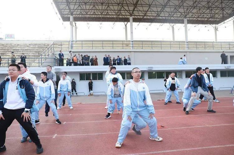 台州学院附中与台州医院共同举行85110健康行动计划之健康饮食启动