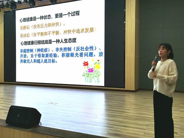 房县:青春之心灵 青春之少年