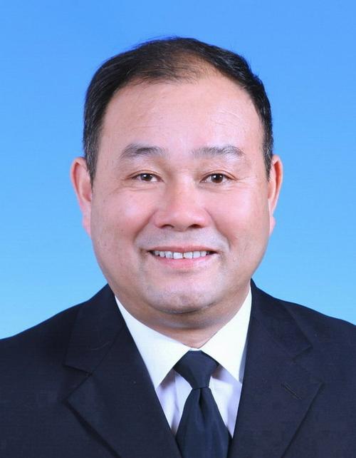 黄海斌同志简历
