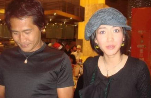 随着时间的推移,齐秦和孙丽雅低调的生活着,两人的感情一直