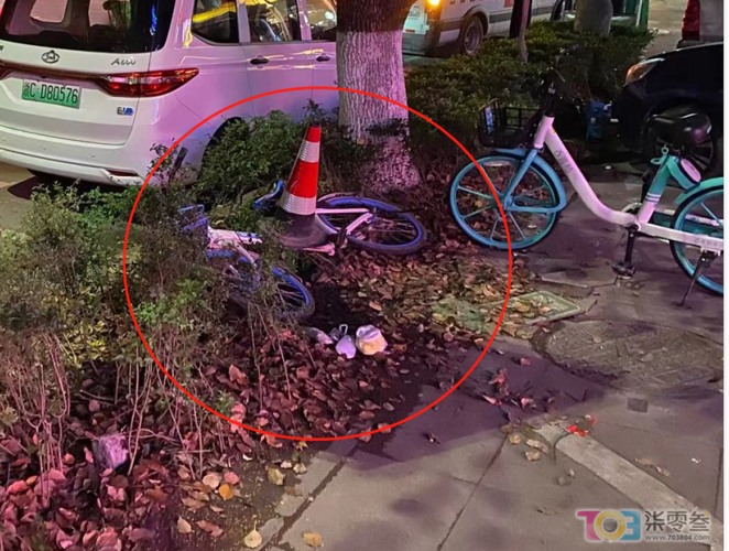 惊险!永嘉一小孩突然掉进下水道