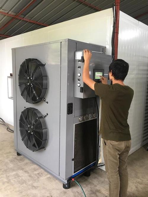 鱼干烘干机 含水量大且富含脂肪导致海鱼不容易脱水,湿度和温度的合理