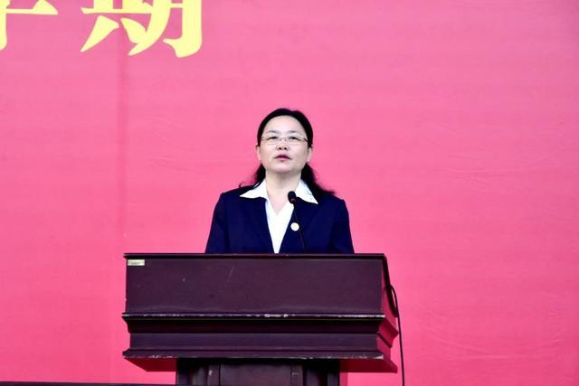海南中学举行2021年春季开学典礼:王宏校长发表了热情