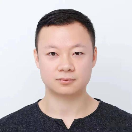 在做好疫情防控的前提下,郭龙鑫带领普阳经营团队,以市场需求为导向