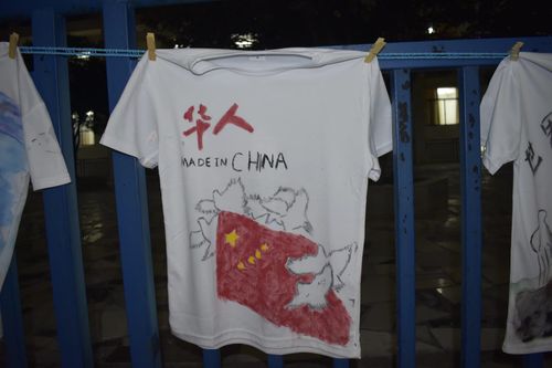 此次"西遇杯"涂鸦大赛是以培育爱国主义精神,抒发爱国情怀,弘扬