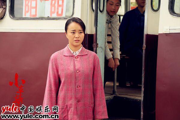 《小草青青》将播 何翯梦想路上永不言弃 - 中国娱乐网