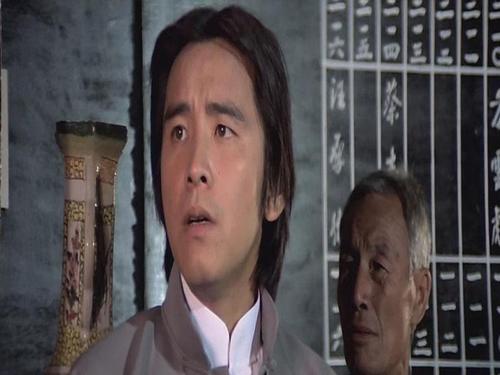 《十字锁喉手》是于1978年上映的动作电影,由何梦华 执导,由 姜大卫