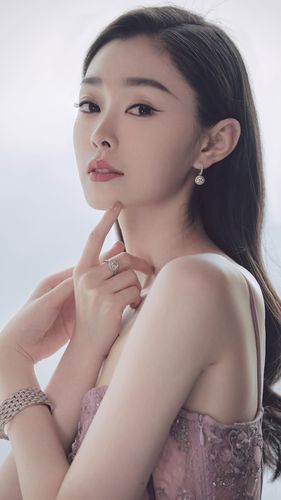 今日分享:旗袍女神宋轶的高清壁纸