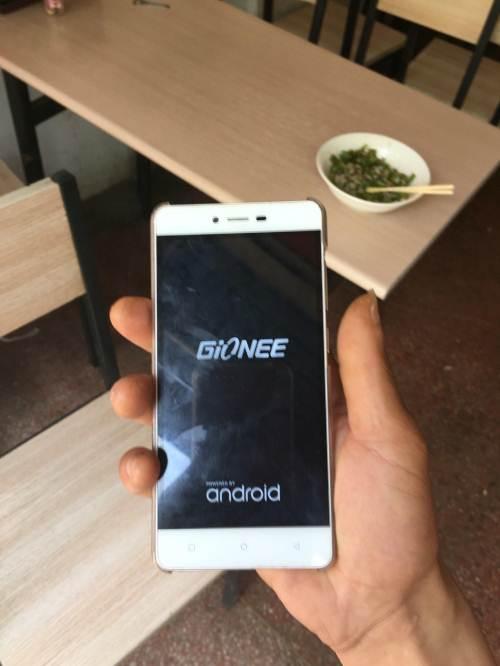 0英寸,成色看图,手机一切正常,无拆无修,有意者联系,二手售出不退货