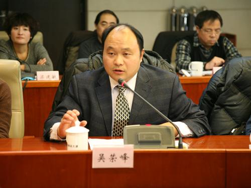 吴荣峰:"老吾老以及人之老"的孝星