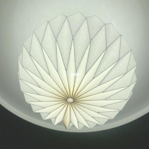 折纸我们也很溜哟_折纸_纸艺_灯罩_橱窗_兴趣爱好_手工